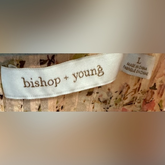 Bishop + Young | Shelby Flutter Sleeve (L) - Picture 8 of 10